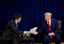 “Apoyo total”: el Gobierno se alinea con Donald Trump a horas de que se termine el ultimátum que amenaza con destruir Irán