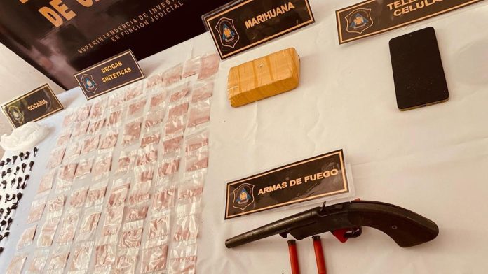 Cayó una pareja de dealers que vendía tusi al menudeo en General Rodríguez