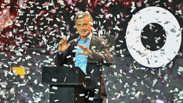 Con guiños de la UCR, Mauricio Macri arranca una gira por el interior del país para reconstruir al PRO