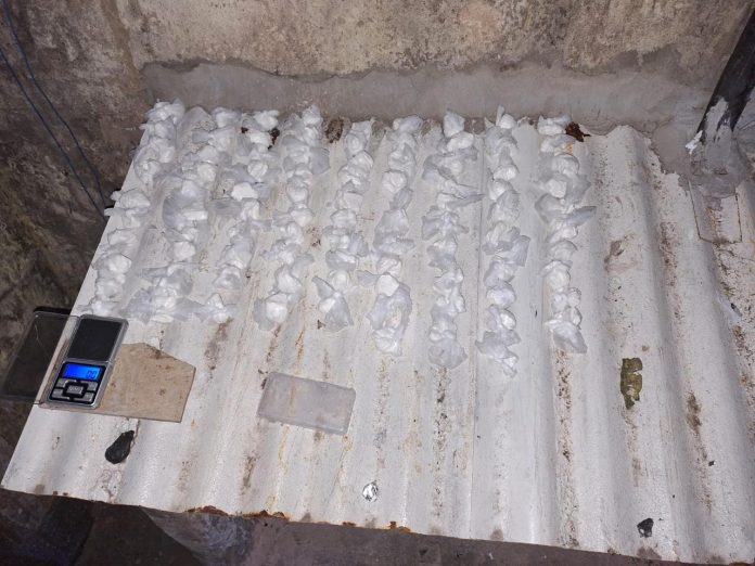 Cuatro mujeres trans descartaron cocaína y se refugiaron en un hotel de Constitución, pero la jueza rechazó el allanamiento