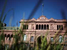 El Gobierno prohibió el ingreso de los periodistas acreditados a la Casa Rosada