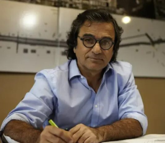 El Gobierno se despega del funcionario que reconoció que tiene departamentos y sociedades sin declarar en EEUU