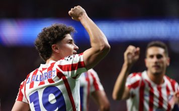 El gol de Julián Álvarez en la semifinal de la Champions entre el Atlético de Madrid y el Arsenal: el gesto para engañar al arquero