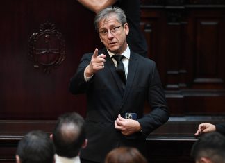 El radicalismo propone reformar las primarias, con voto optativo y sin financiamiento estatal