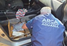 En un control en Misiones, descubrieron 48 kilos de marihuana valuados en más de 160 mil dólares escondidos en un auto