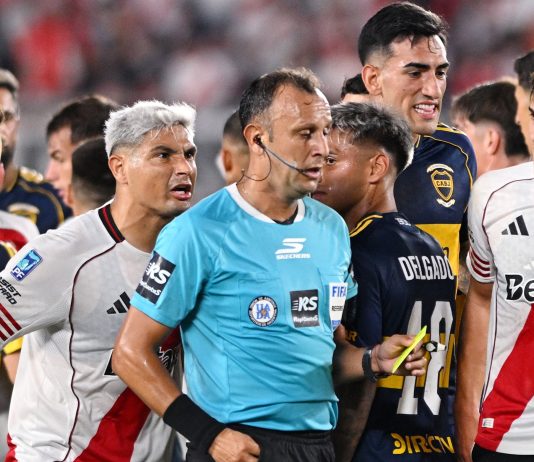 Interna en el arbitraje de Tapia: Paletta criticó a Herrera y se despegó de la polémica del Superclásico