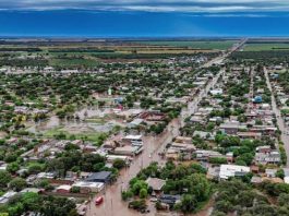 Inundaciones en Santiago del Estero: hay más de 100 familias evacuadas tras un feroz temporal