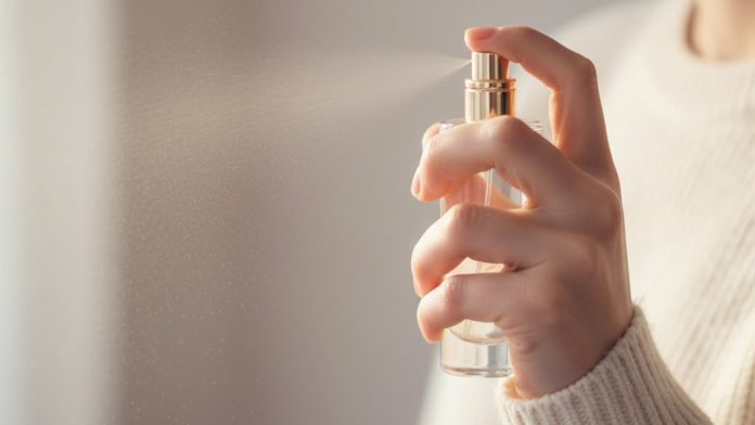 La ANMAT prohibió la venta de un perfume por posible riesgo sanitario