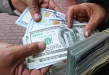 La causa contra tres comisarios porteños por pedir coimas a Casas de Cambio quedó en la Justicia Federal