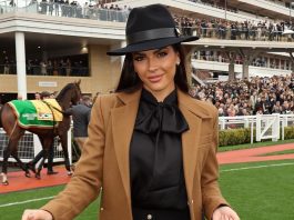 La hija “amazona” de una leyenda del fútbol que mantiene la pasión de su padre por otro deporte y se convirtió en una celebridad