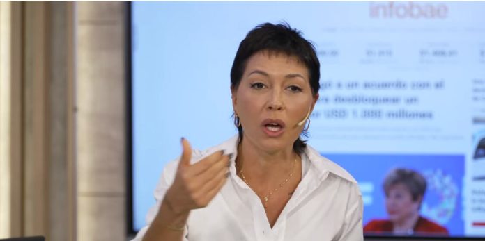 Mayra Mendoza: “La gente se dio cuenta de que está haciendo un sacrificio inútil”