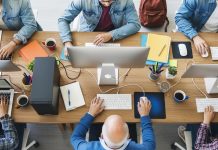 Mercado laboral argentino en transformación: el auge de los mayores de 50, desafíos del edadismo y el peso de la inteligencia artificial