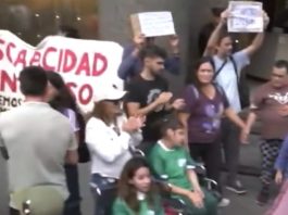 Organizaciones reclamaron en el Ministerio de Economía el cumplimiento de la ley de emergencia en discapacidad