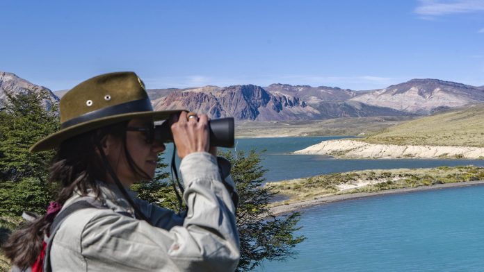 Relanzaron un programa para que agentes de Parques Nacionales terminen la secundaria