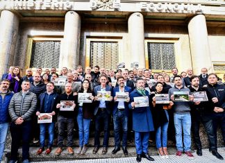 Suba del combustible: intendentes de todo el país se concentrarán en la puerta del Ministerio de Economía