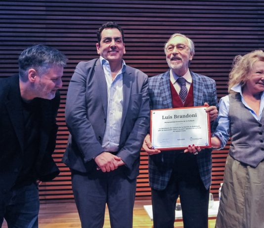 “Un emblema de nuestra identidad cultural”: así despidió el Gobierno a Luis Brandoni