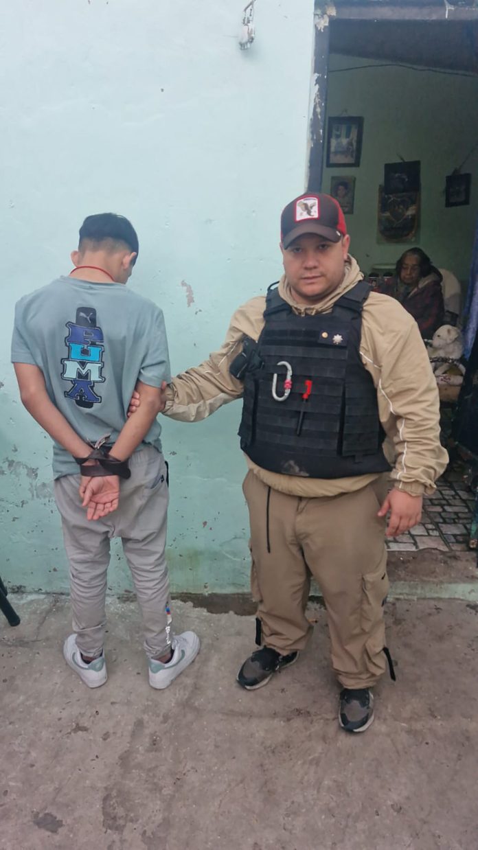 “Arriba los atrevidos”: dos menores se filmaron tras robar un auto, viralizaron el video y los detuvieron
