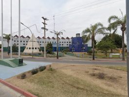 Buscan determinar si el alumno de 14 años que llevó un arma al colegio en Córdoba apuntó a un compañero