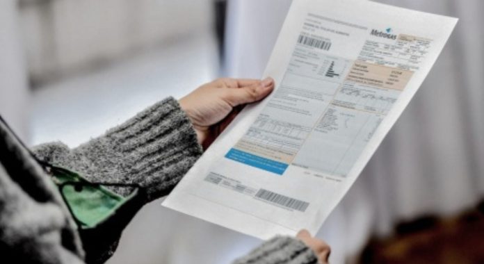 Cuántos hogares tienen hoy el subsidios a la luz y el gas