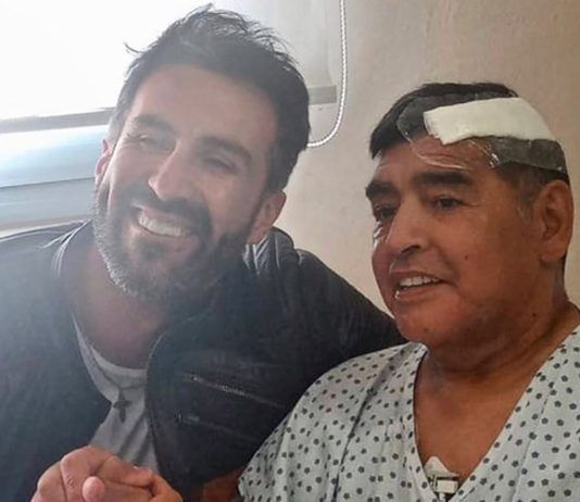 “Desplazamiento de cerebro”: un testigo del juicio reveló detalles inéditos de la operación de cabeza de Maradona