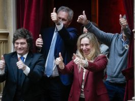 Después de semanas complejas, el Gobierno hace esfuerzos para retomar la actividad y recuperar la agenda de gestión