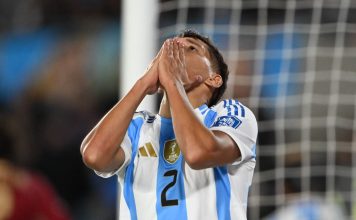 Dolor de cabeza para Scaloni: se lesionó uno de los titulares y encendió las alarmas en Argentina a un mes del Mundial