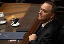 El Congreso intensifica el seguimiento judicial sobre Adorni y crece la idea de una interpelación