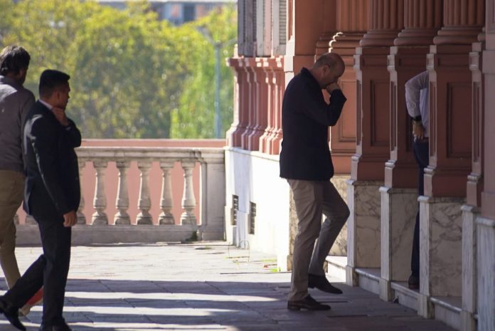 El Gobierno acelera los retiros voluntarios y avanza en la reducción de organismos descentralizados