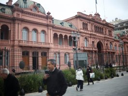 El Gobierno designó a tres nuevos funcionarios en los ministerios de Capital Humano, Economía y Seguridad Nacional