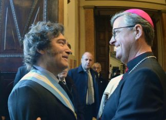El mensaje del arzobispo García Cuerva antes del tedeum: “Qué difícil es hablar y respetar la diversidad en tiempos de intolerancia”