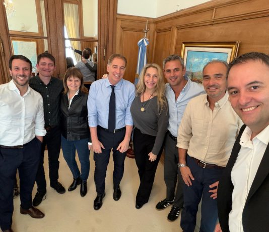 En medio de las internas, la mesa política se reúne en Casa Rosada y se prepara un cuarto paquete de reformas al Congreso