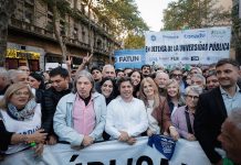 Gobernadores, legisladores, intendentes y referentes opositores participaron de la Marcha Universitaria