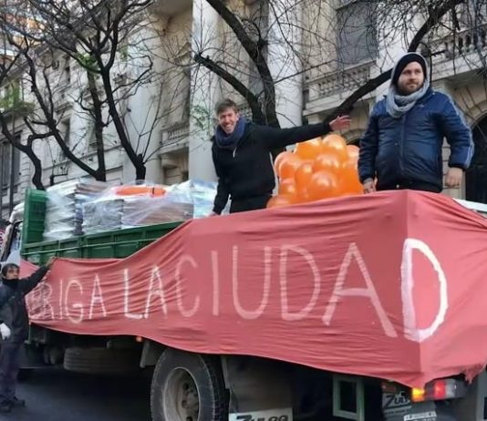 La campaña “Abriga la Ciudad” de la ONG Dar es Dar vuelve a las calles porteñas: cuándo y dónde participar