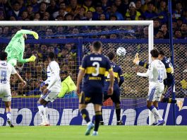 La patada “Kung Fu” de Merentiel con la que Boca Juniors abrió el marcador ante Cruzeiro: el gol de antología que le “robó” a Paredes