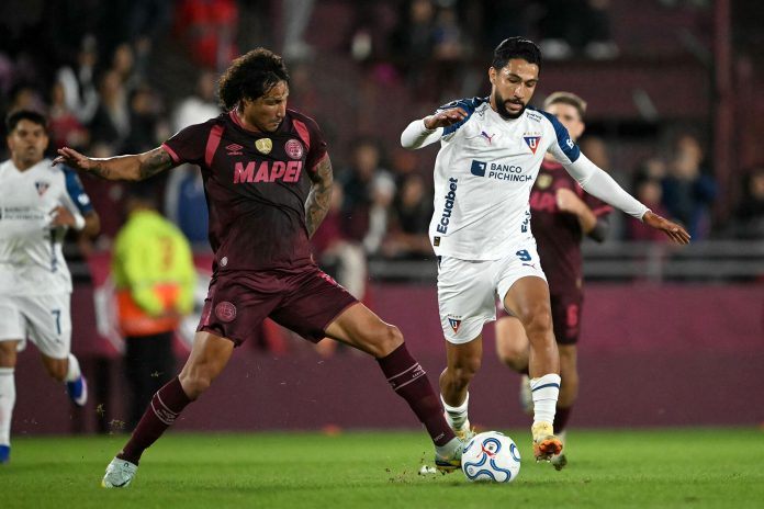 Lanús se enfrentará a Liga de Quito en Ecuador en un partido clave por la Copa Libertadores: hora, TV y formaciones