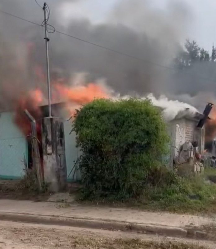 Murió una mujer de 84 años y sus dos nietos están internados tras un incendio en Gualeguay
