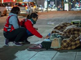 Ola polar: la campaña de la Cruz Roja para dar abrigo, salud y contención a quienes más lo necesitan