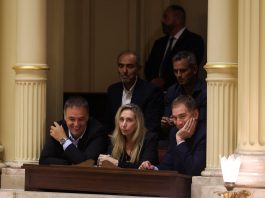 Para desviar el foco de las internas, el Gobierno reactiva la agenda y enviará otro paquete de proyectos al Congreso
