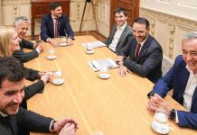 Pullaro reunió a los gobernadores de Mendoza, Corrientes y Chubut: críticas a la situación económica y a la distribución de recursos