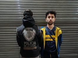 Reapareció el hincha que irrumpió en la conferencia de Scaloni: quiso entrar a la cancha de Boca con un carnet inhabilitado