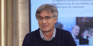 Roy Hora: “Argentina va a comenzar a descender en población hacia 2050″