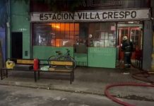 Se incendia un restaurante en Villa Crespo: trabajan 8 dotaciones de Bomberos y varias ambulancias