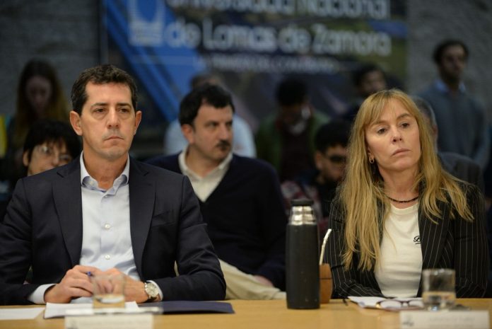 Senadores del PJ presentaron un proyecto para proteger el sistema nuclear argentino y blindarlo ante posibles cambios