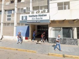 Un hombre murió embestido por un caballo y otro perdió la vida al caer de su moto tras chocar con un perro