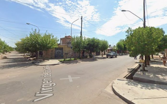 Atraparon a un adolescente en Mendoza con medio millón de pesos encima y casi 30 envoltorios de droga