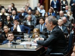 Aún sin fecha definida, Adorni fijó un plazo límite para la presentación de su declaración jurada
