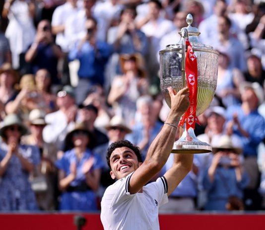 Cerúndolo hizo historia en el césped de Londres: se consagró campeón del ATP 500 de Queen’s tras vencer a Tommy Paul