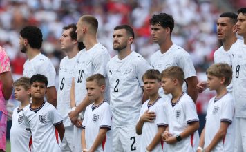 Con Tim Payne en cancha, Nueva Zelanda cayó ante Inglaterra en el último amistoso antes de su estreno en el Mundial