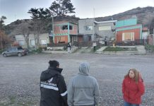 Conmoción en Chubut: una nena de cinco años murió al ser atacada por un perro cuando paseaba con su familia
