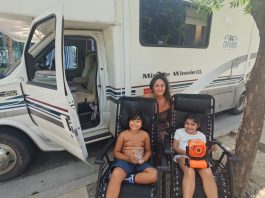 “Copando el mundo”: la familia argentina que recorre Estados Unidos en motorhome siguiendo a la selección argentina